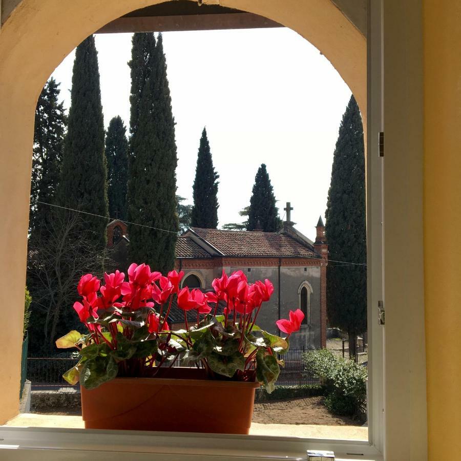 B&B Castel Montorio Verona Bagian luar foto