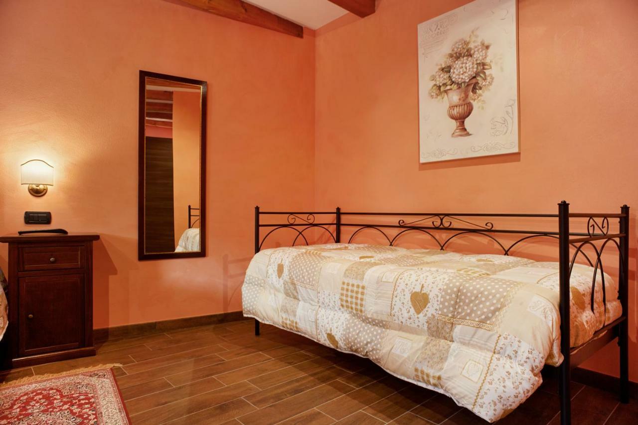 B&B Castel Montorio Verona Bagian luar foto