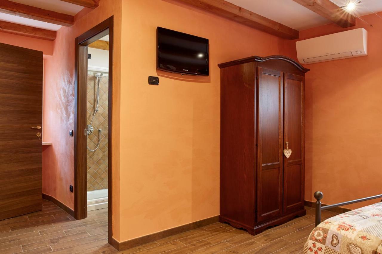 B&B Castel Montorio Verona Bagian luar foto