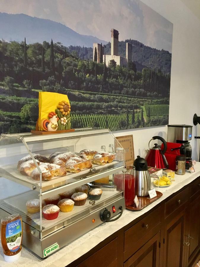 B&B Castel Montorio Verona Bagian luar foto