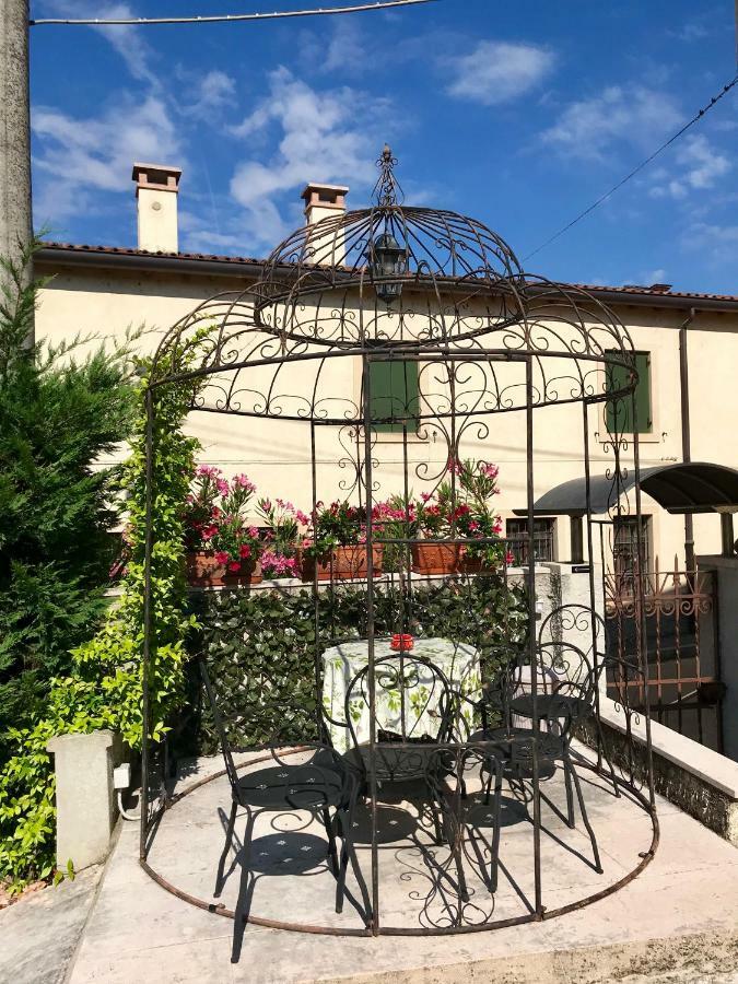 B&B Castel Montorio Verona Bagian luar foto
